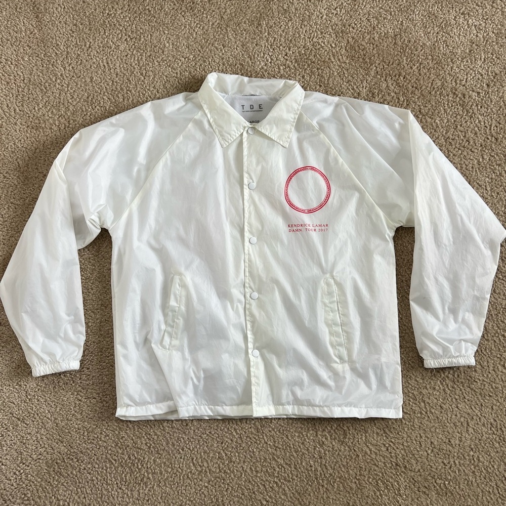 tde. White Windbreaker with Pink Logo